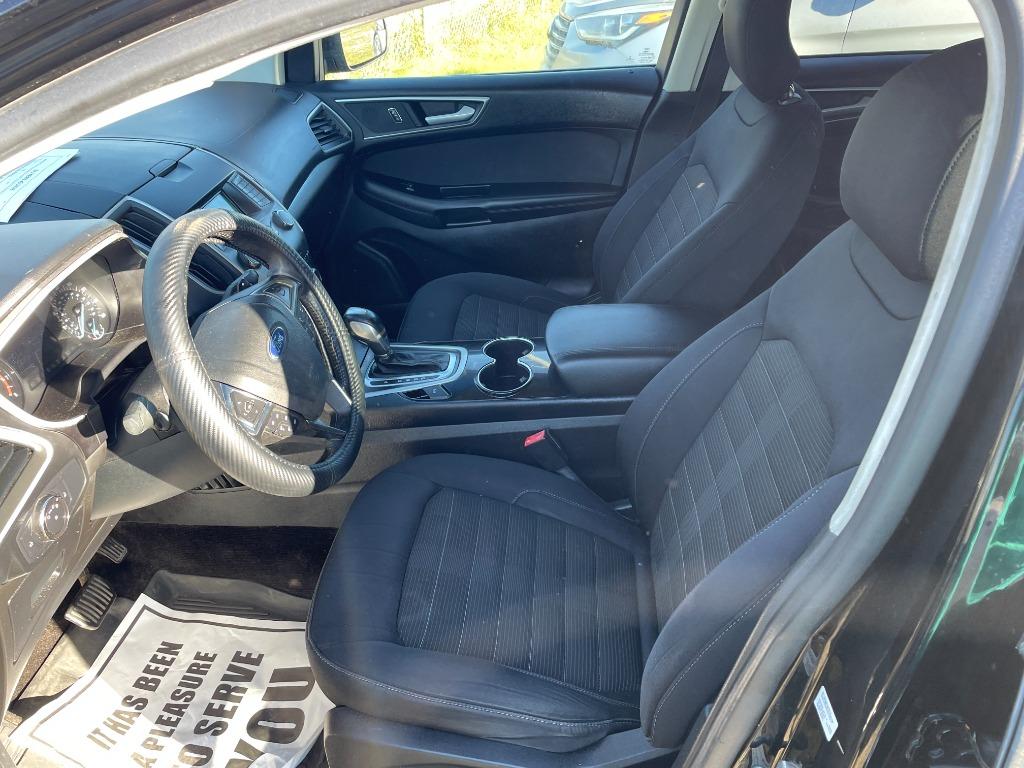 2017 Ford Edge - $8,999