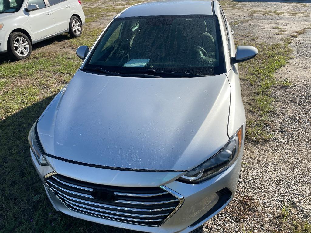 2018 Hyundai Elantra - $8,299