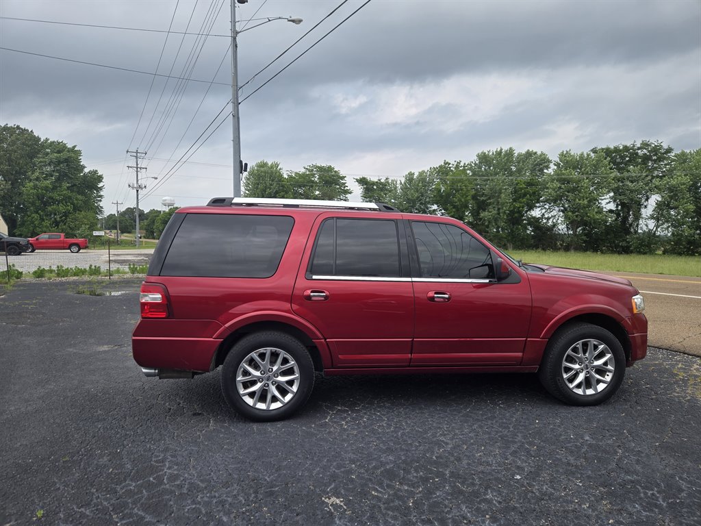2017 Ford Expedition Limited photo