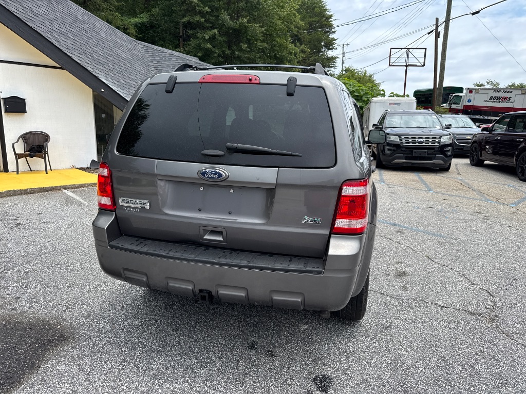 2011 Ford Escape XLT photo