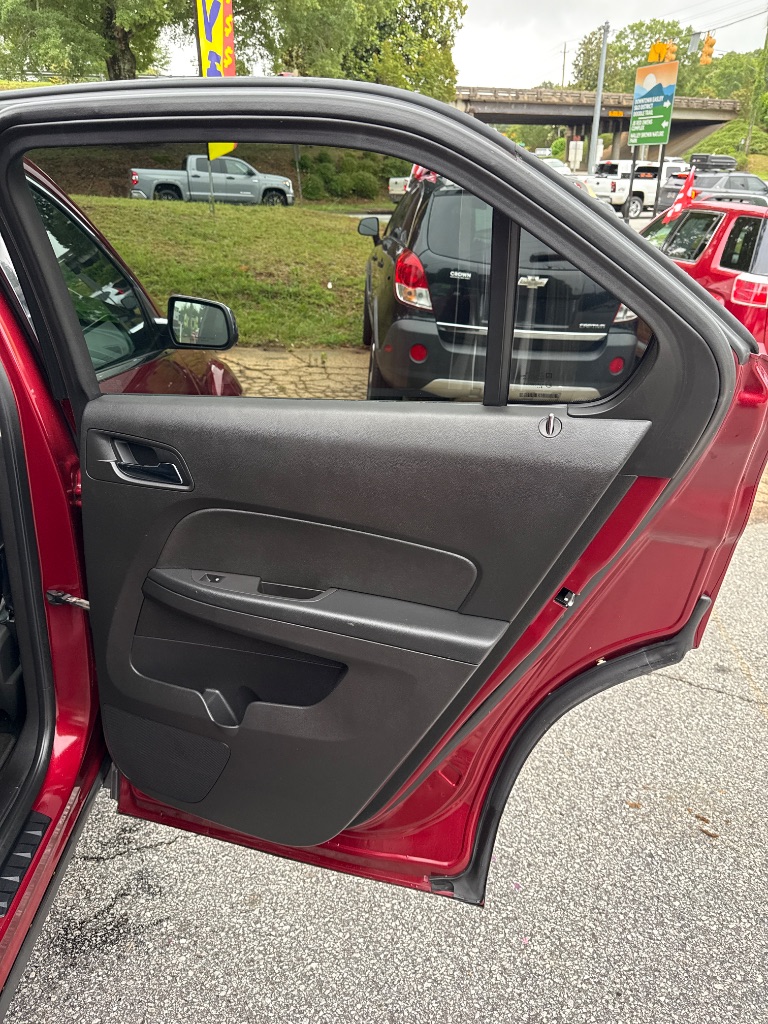 2010 Chevrolet Equinox LTZ photo