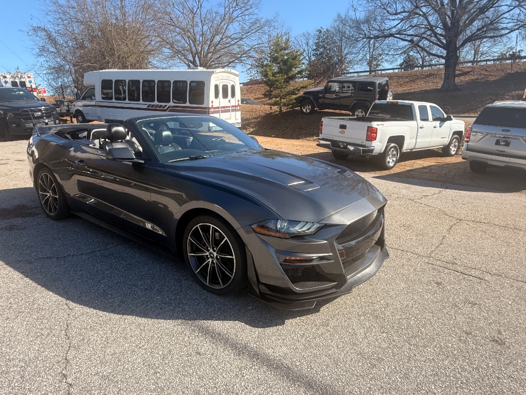 2019 Ford Mustang - $18,995