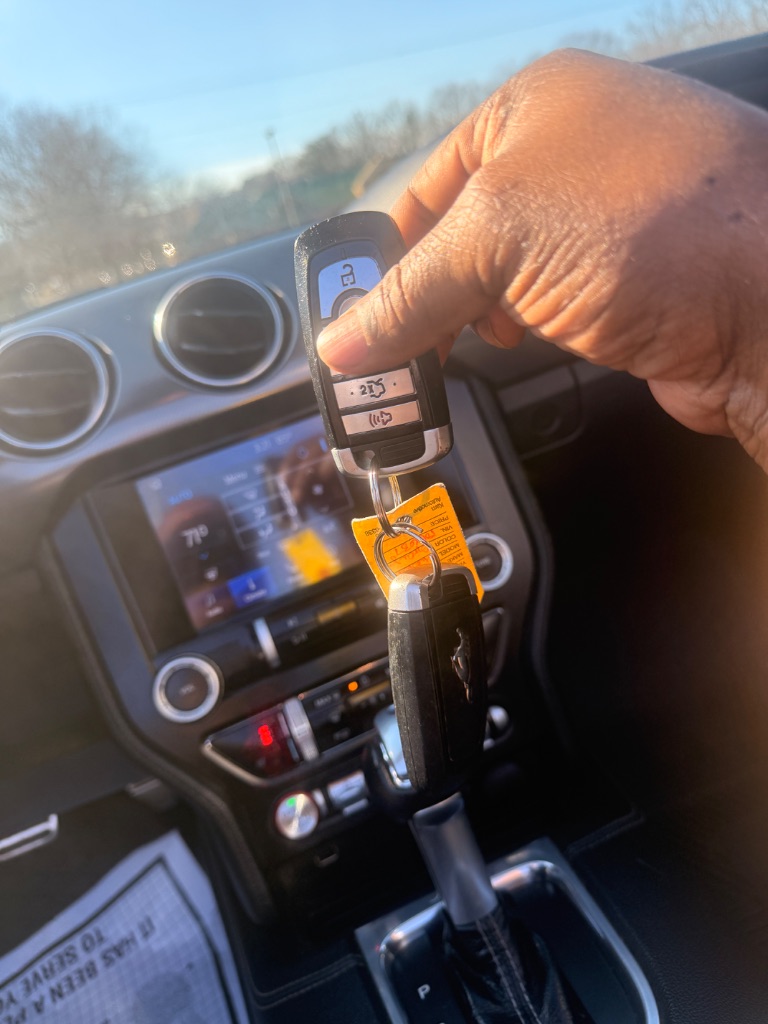 2019 Ford Mustang - $18,995