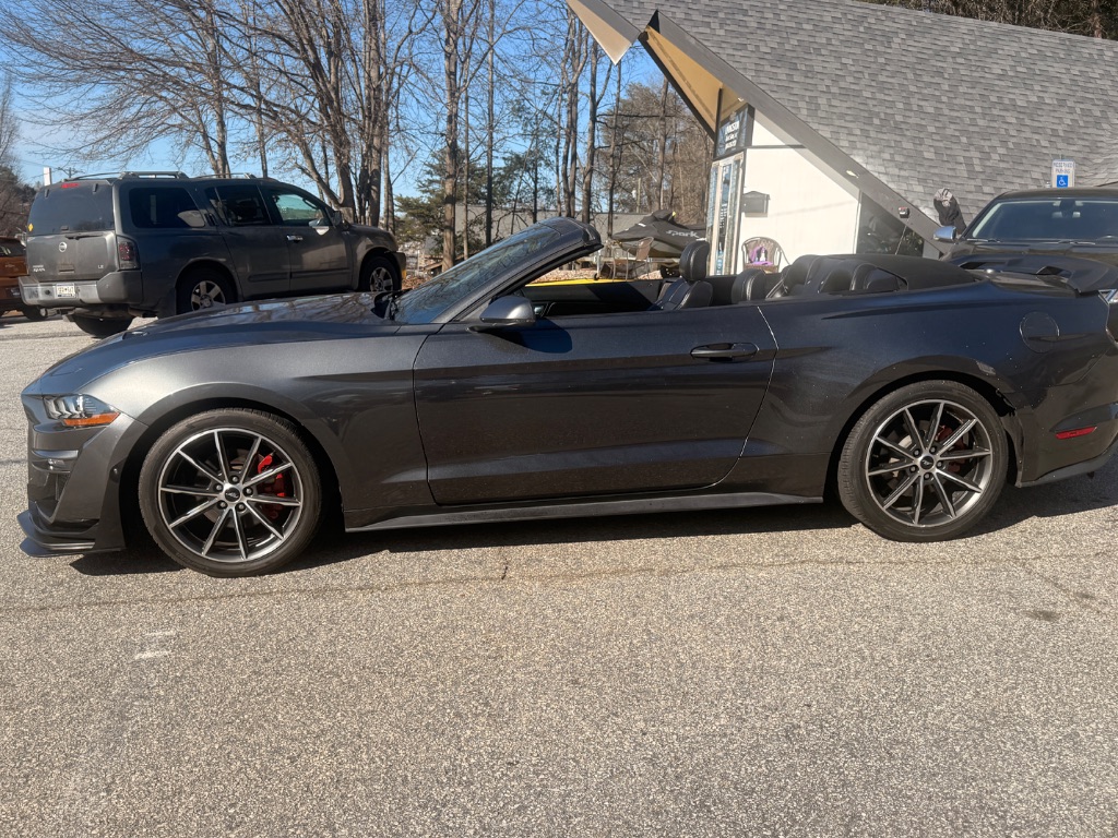 2019 Ford Mustang - $18,995