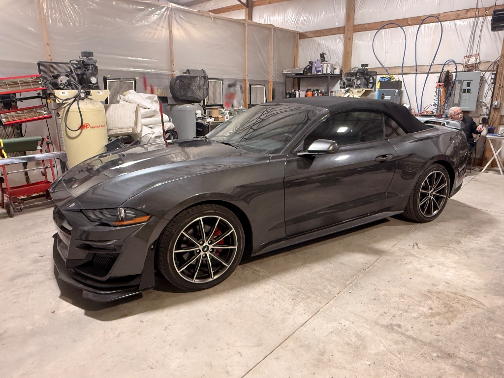 2019 Ford Mustang - $18,995