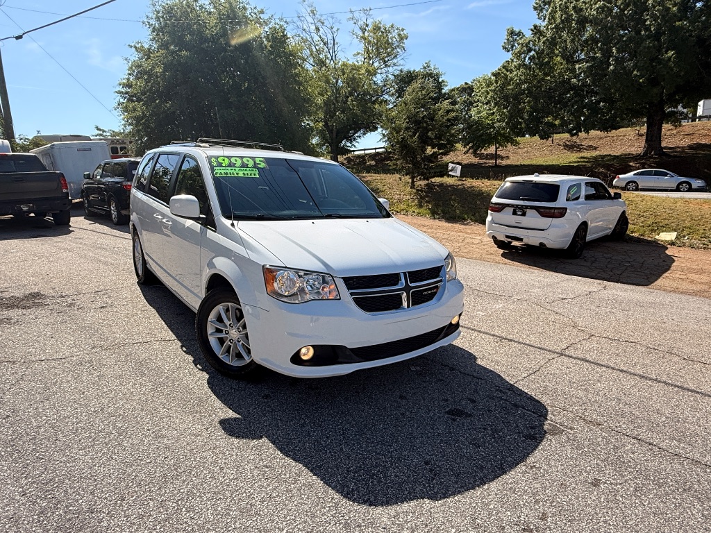 2019 Dodge Grand Caravan - $9,995