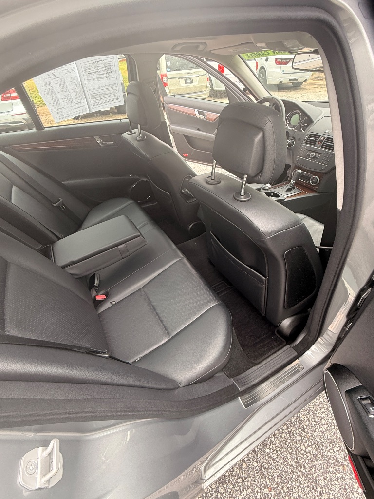 2008 Mercedes-Benz C-Class - $8,995
