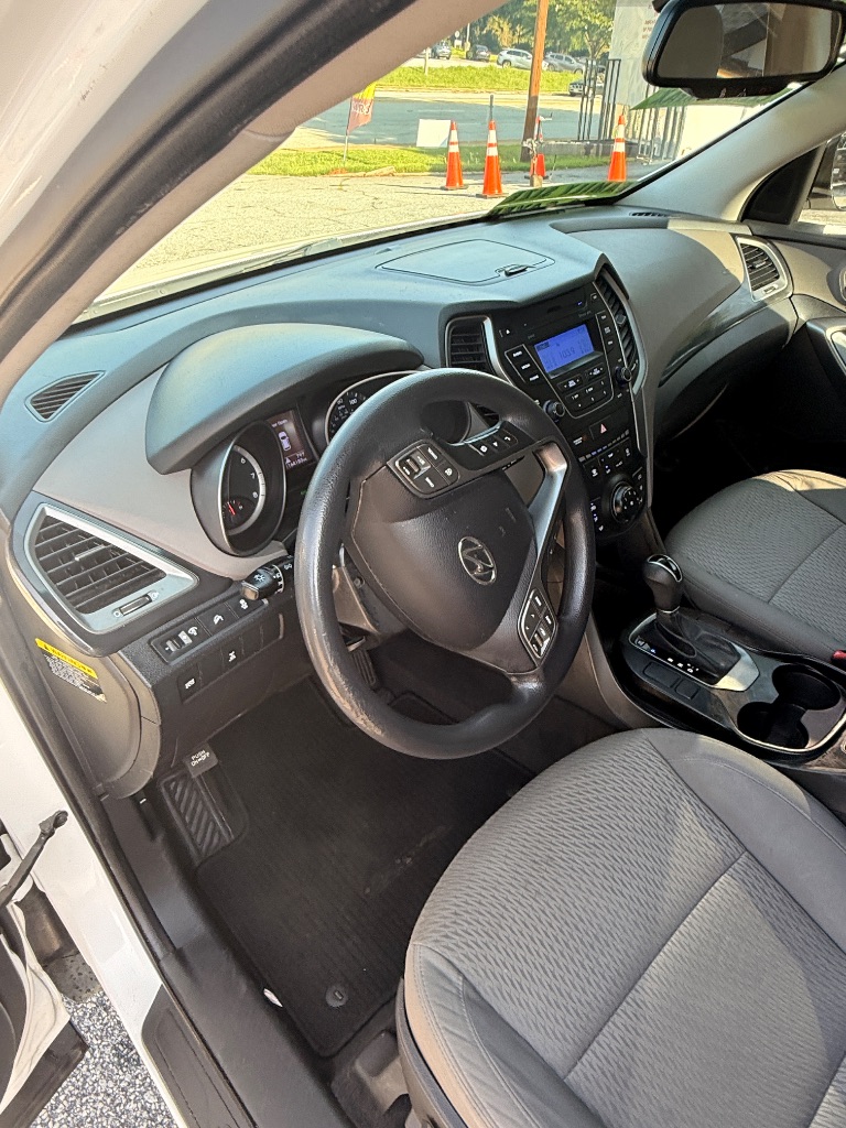 2014 Hyundai Santa Fe Sport - $6,995