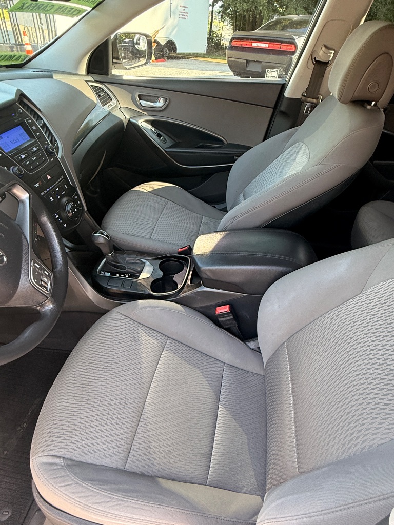 2014 Hyundai Santa Fe Sport - $6,995