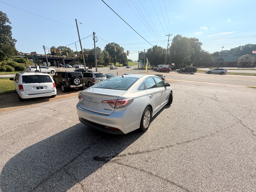 2017 Hyundai Sonata - $8,995