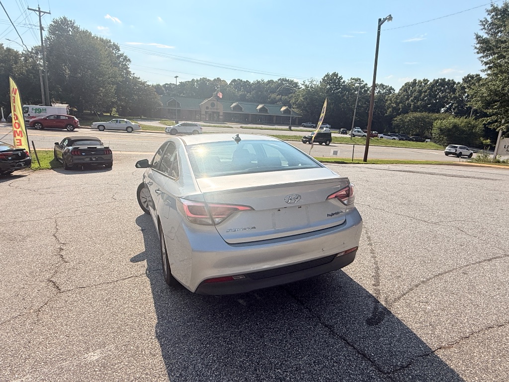 2017 Hyundai Sonata - $8,995