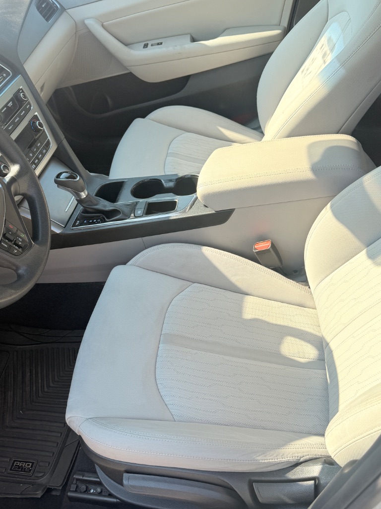2017 Hyundai Sonata - $8,995