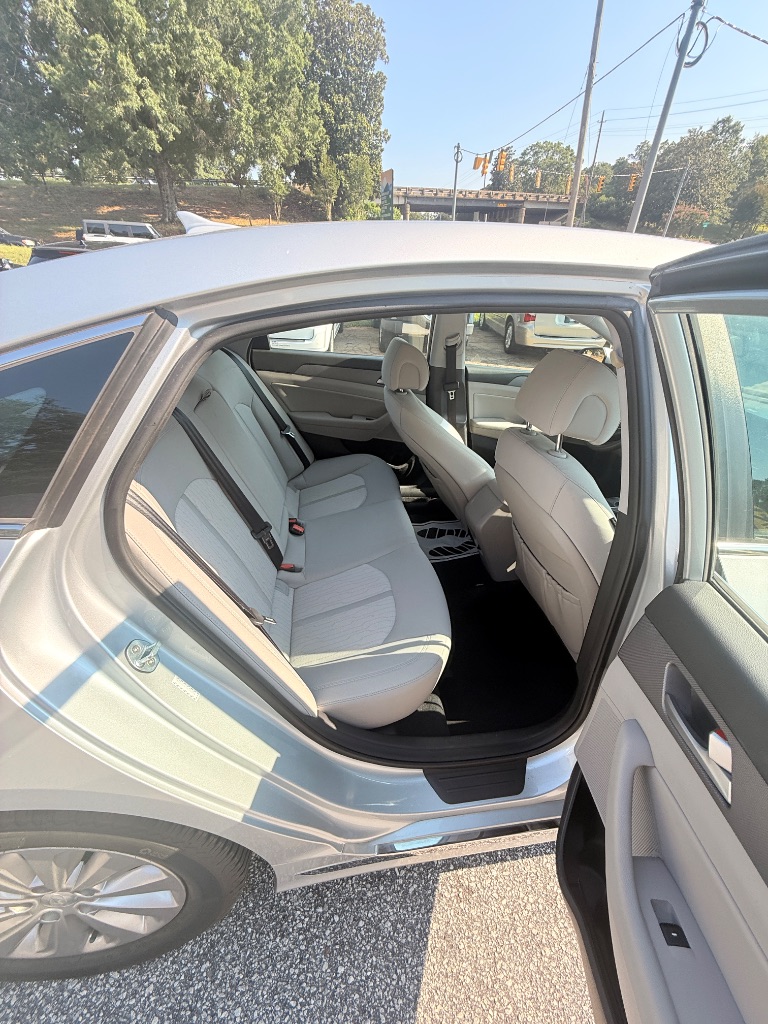 2017 Hyundai Sonata - $8,995