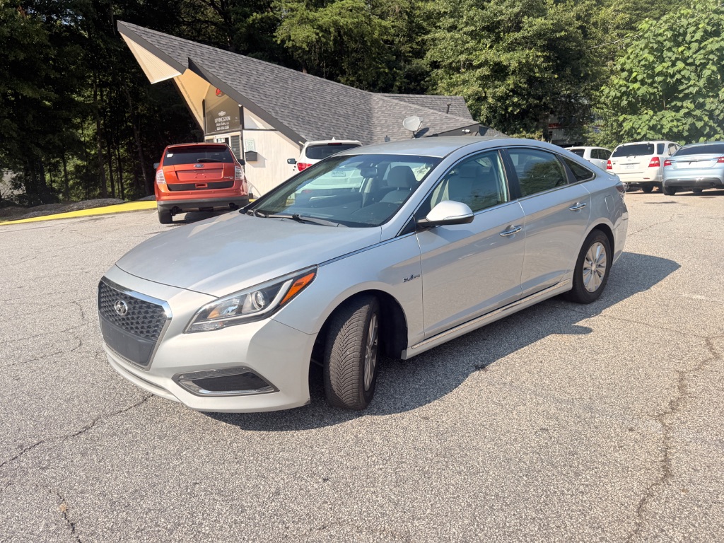 2017 Hyundai Sonata - $8,995