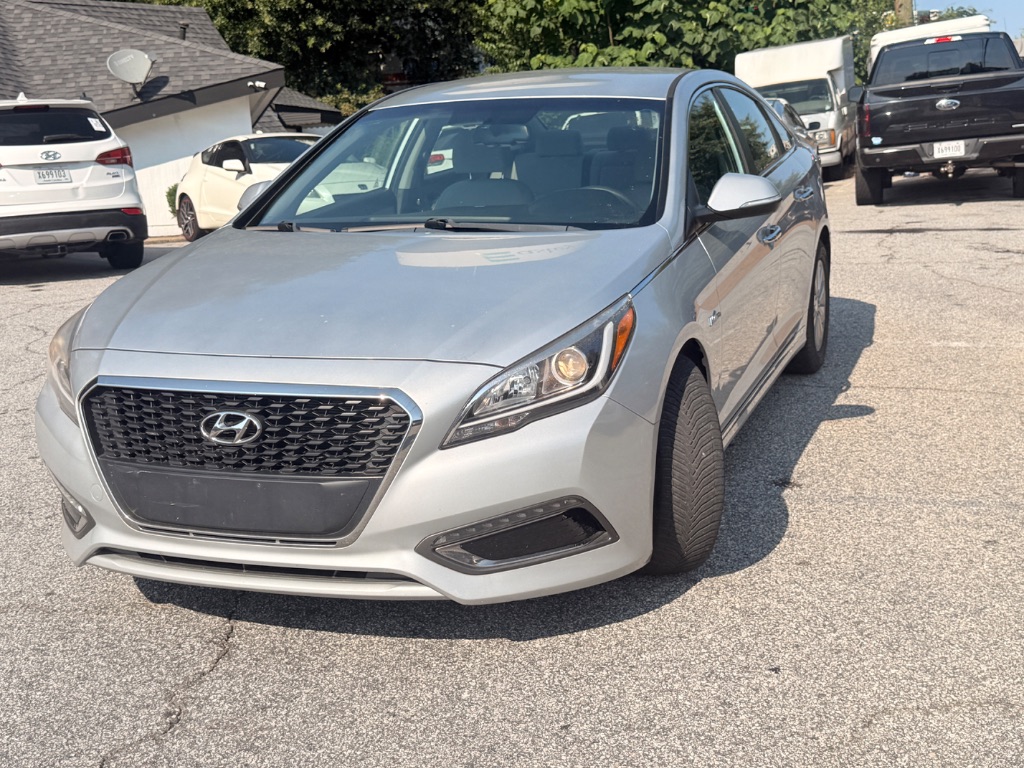 2017 Hyundai Sonata - $8,995