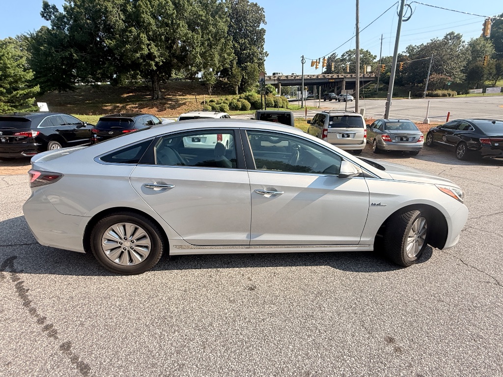 2017 Hyundai Sonata - $8,995