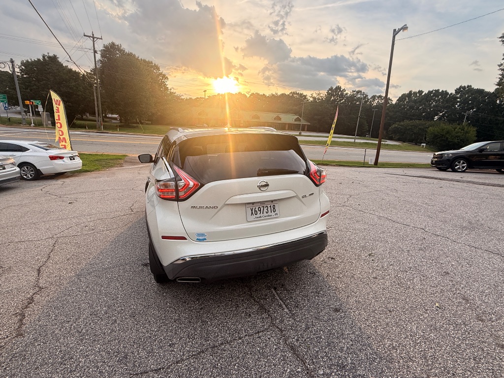 2015 Nissan Murano - $8,995