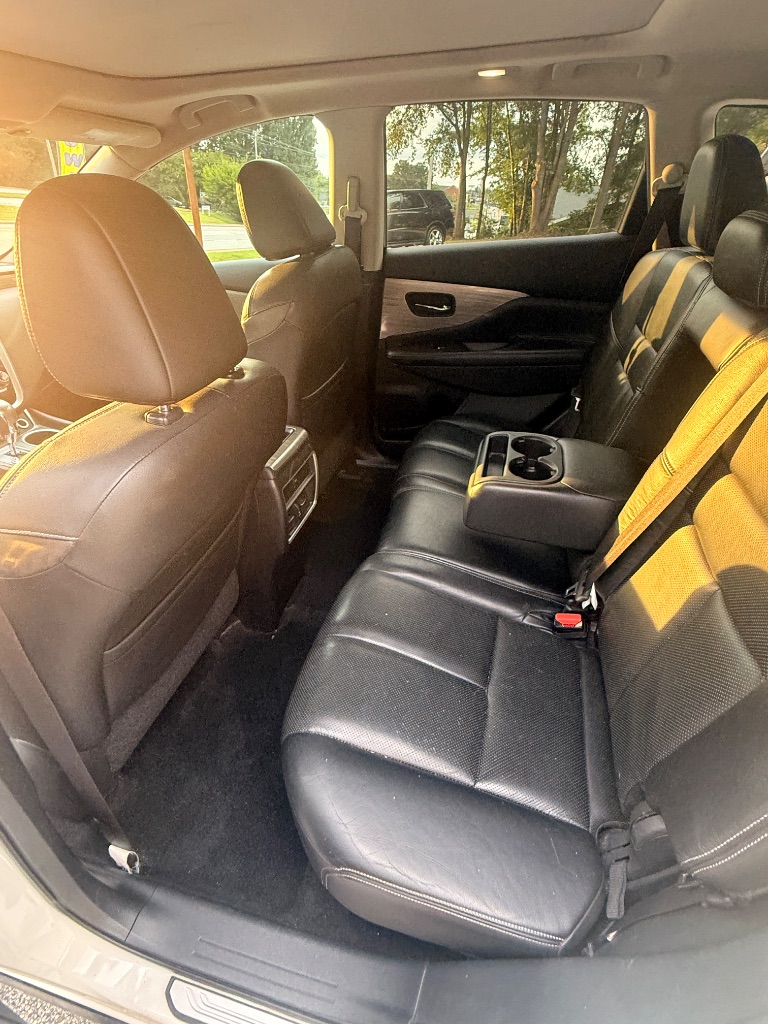 2015 Nissan Murano - $8,995
