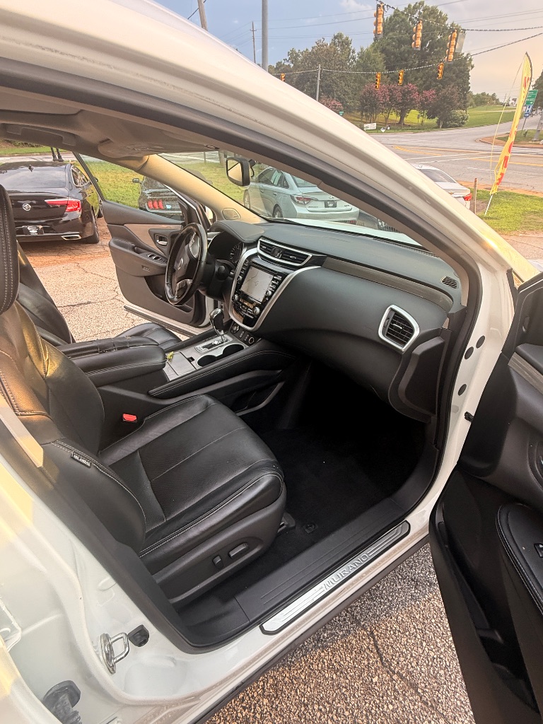 2015 Nissan Murano - $8,995