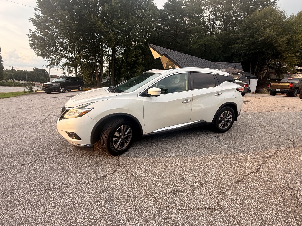 2015 Nissan Murano - $8,995