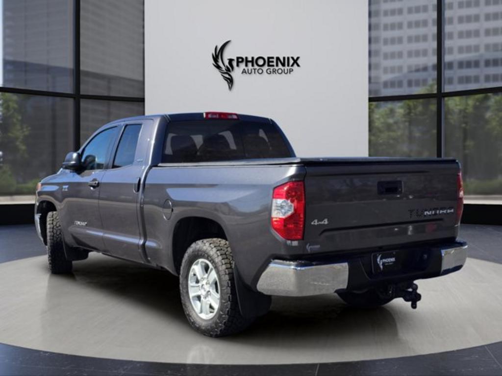 2020 Toyota Tundra SR5 photo