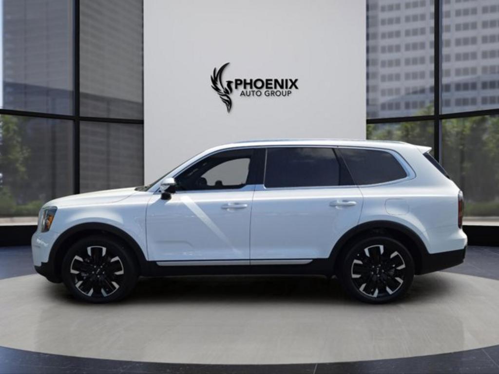 2023 Kia Telluride SX photo