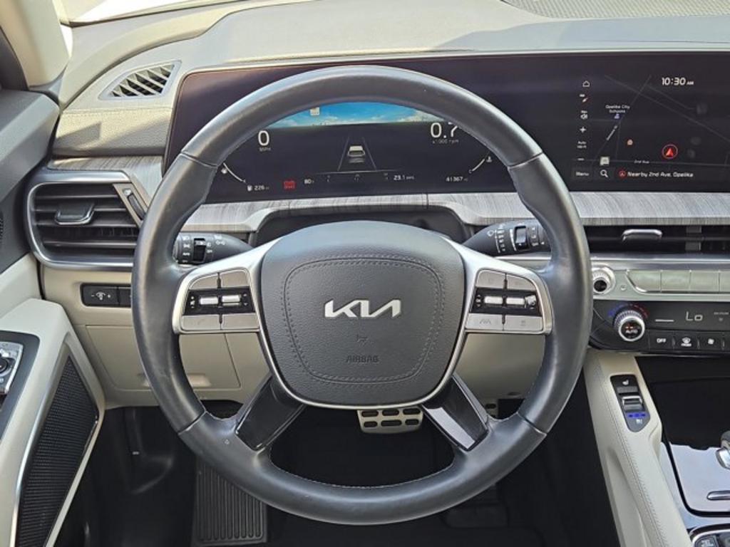 2023 Kia Telluride SX photo