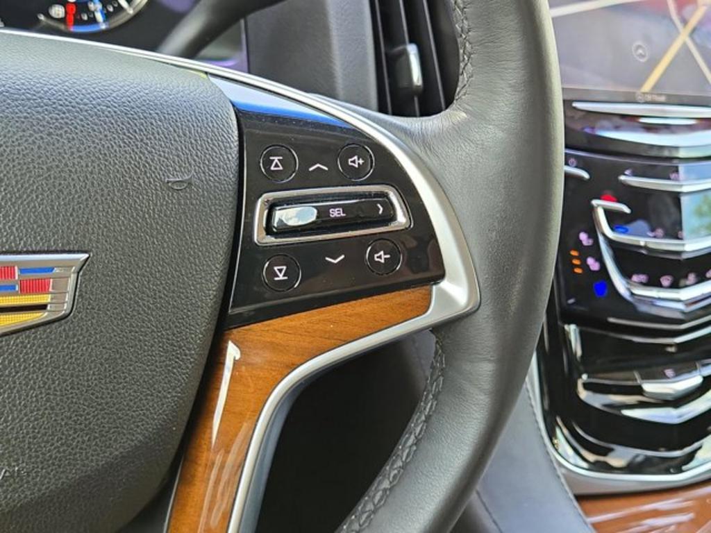 2019 Cadillac Escalade Premium photo