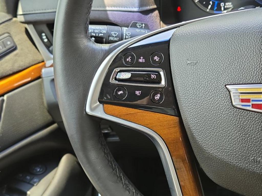 2019 Cadillac Escalade Premium photo