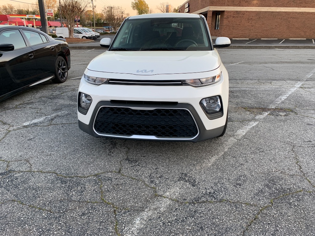 2022 Kia Soul - $18,500