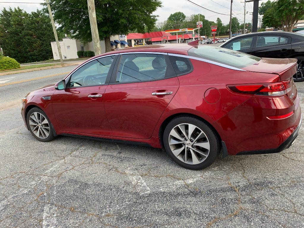 2019 Kia Optima - $19,500