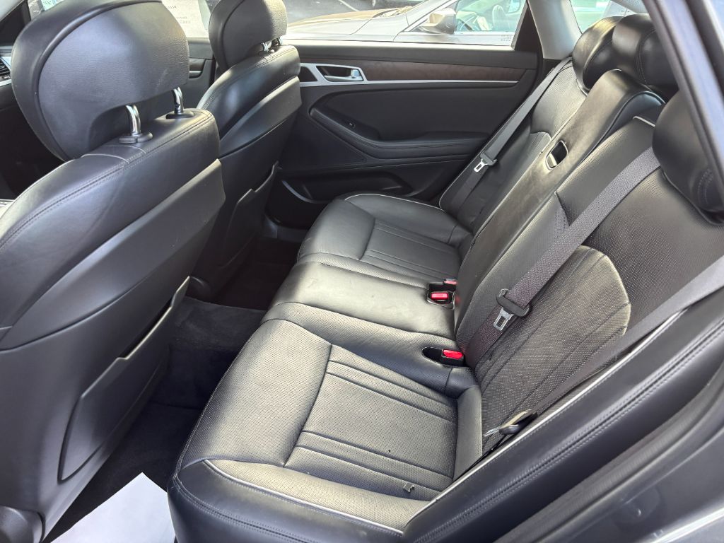 2017 Genesis G80 - $29,000