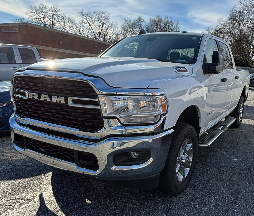 2024 Ram 2500 - $41,100