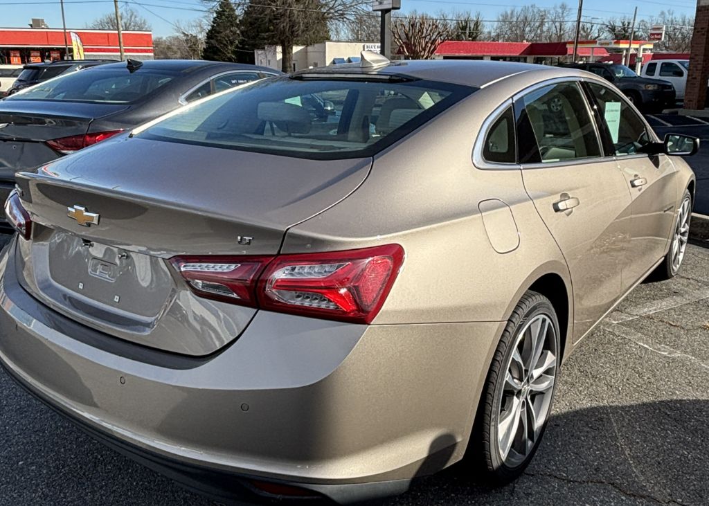 2024 Chevrolet Malibu - $22,500