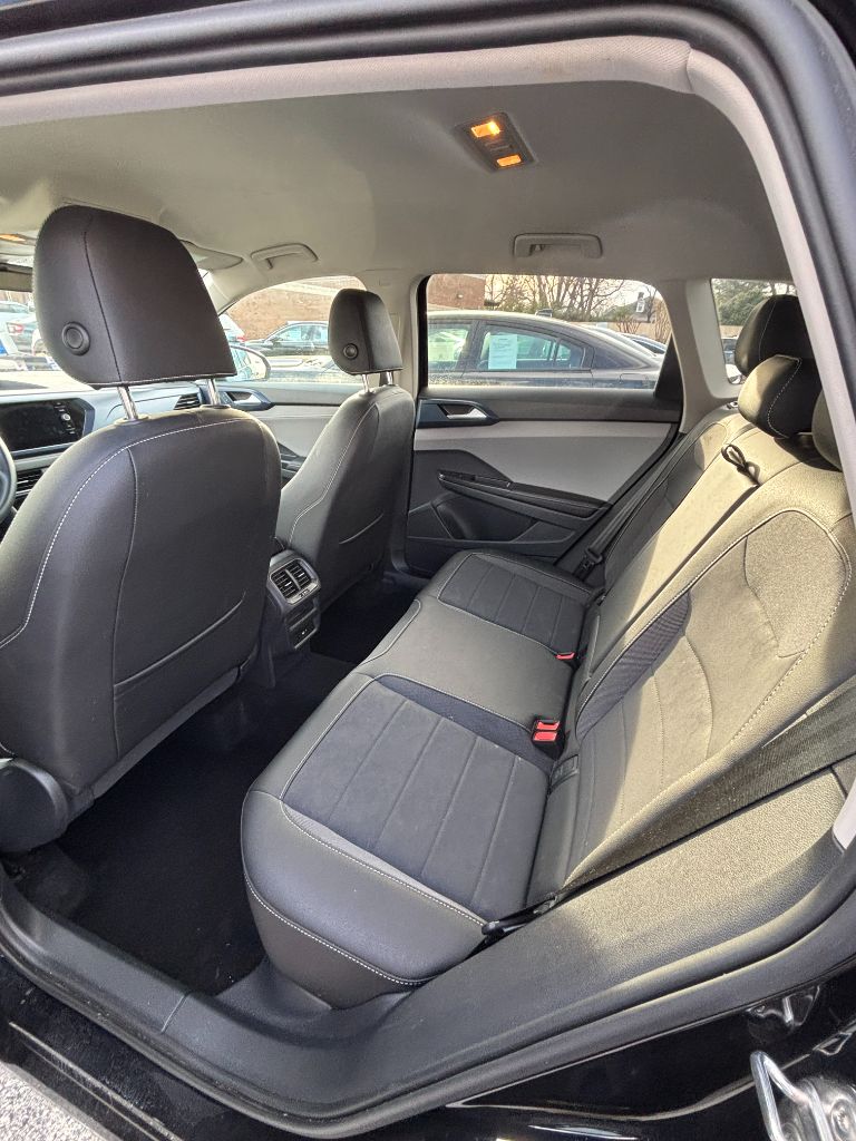 2024 Volkswagen Taos - $19,150