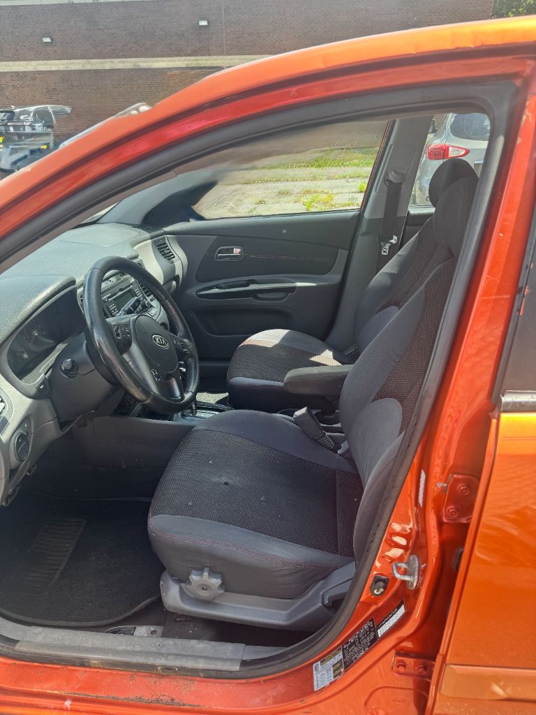 2011 Kia Rio - $6,500