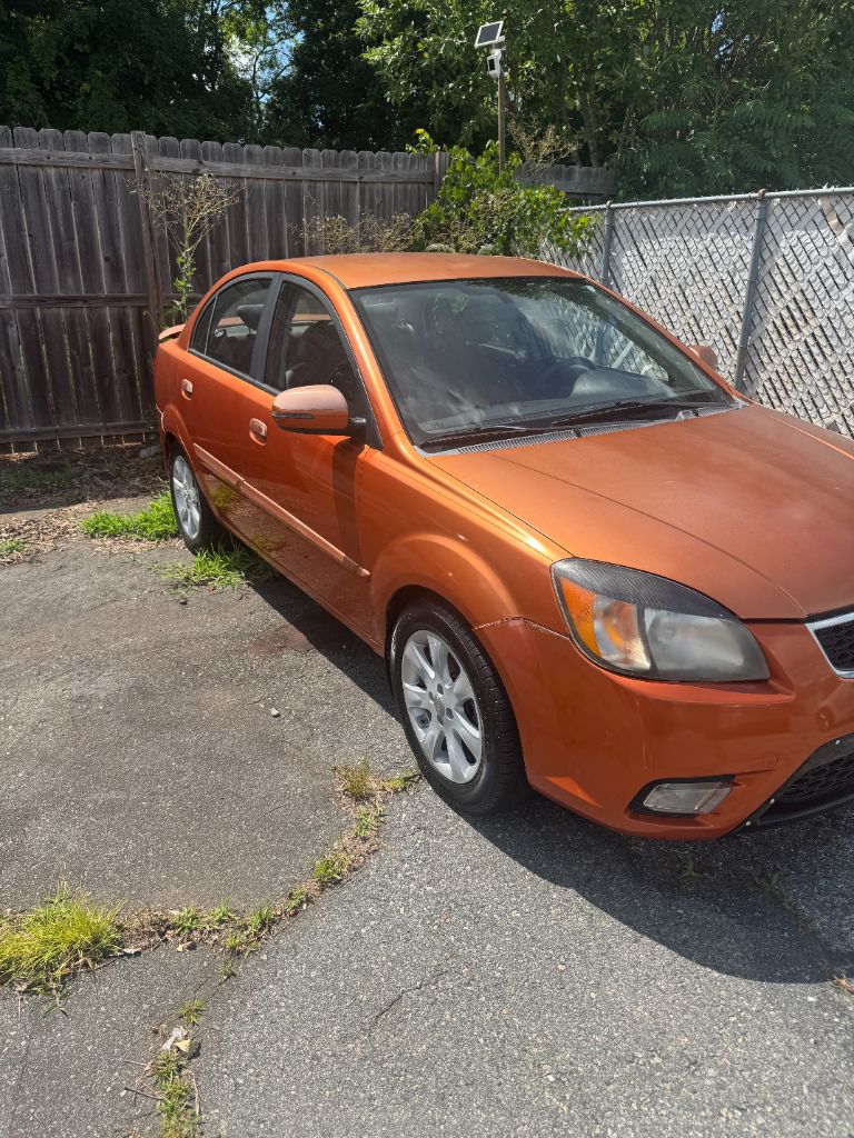 2011 Kia Rio - $6,500