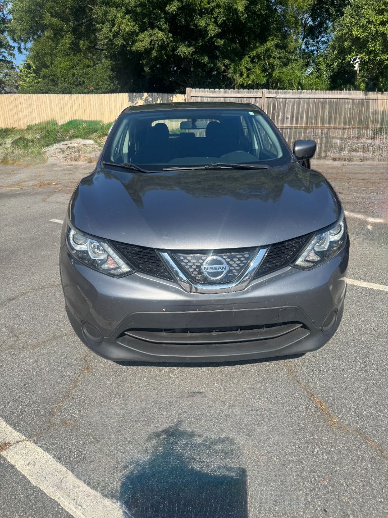 2018 Nissan Rogue - $12,000