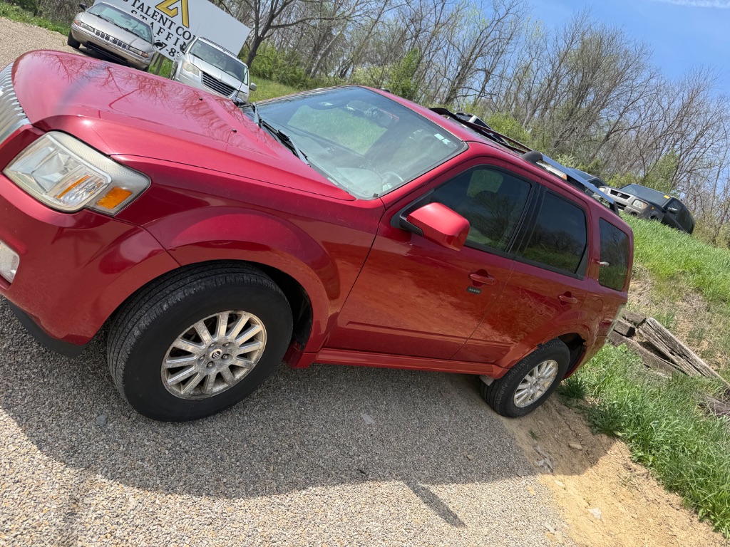 2010 Mercury Mariner Premier V6 photo