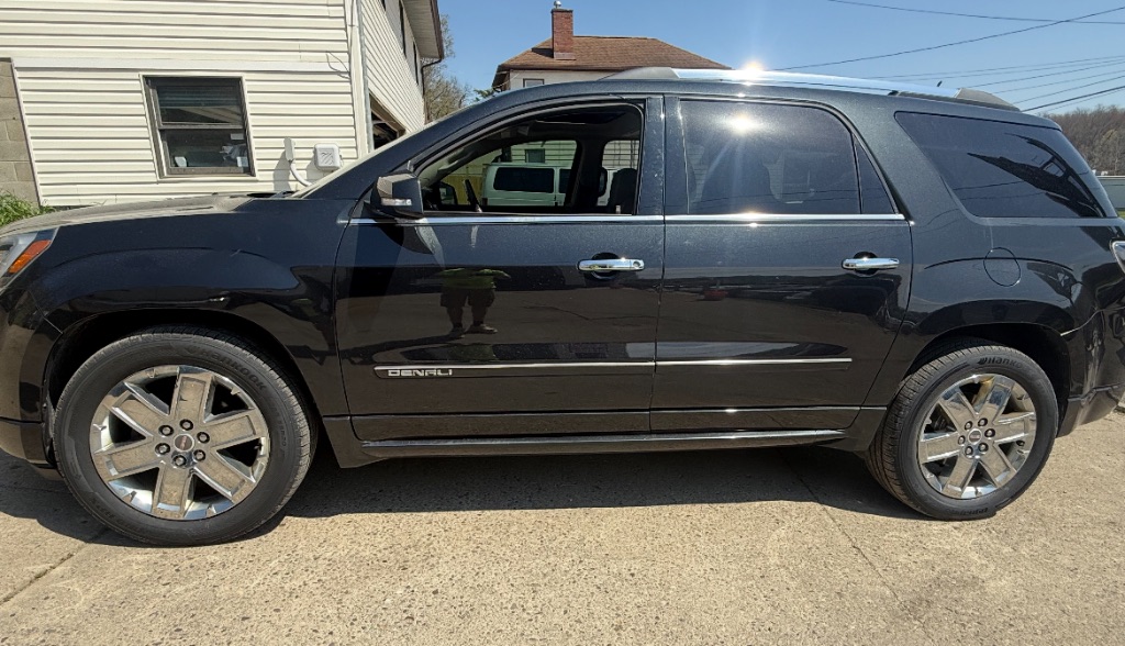 2014 GMC Acadia Denali photo
