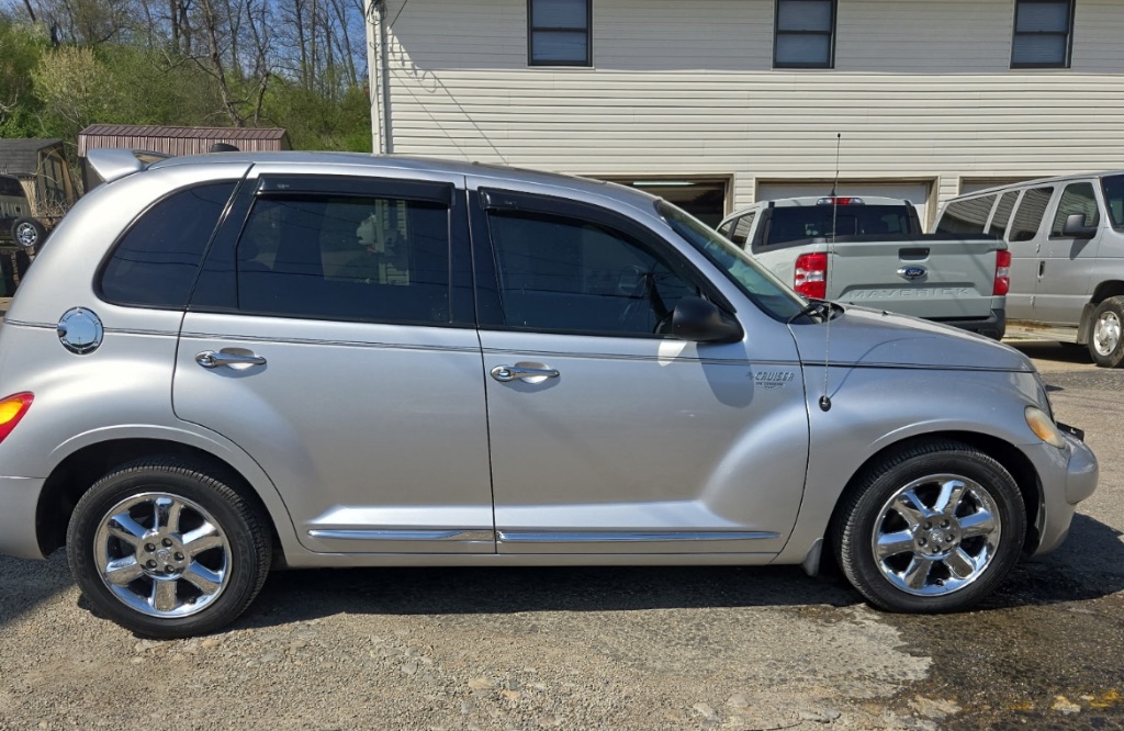 2004 Chrysler PT Cruiser Limited Edition photo