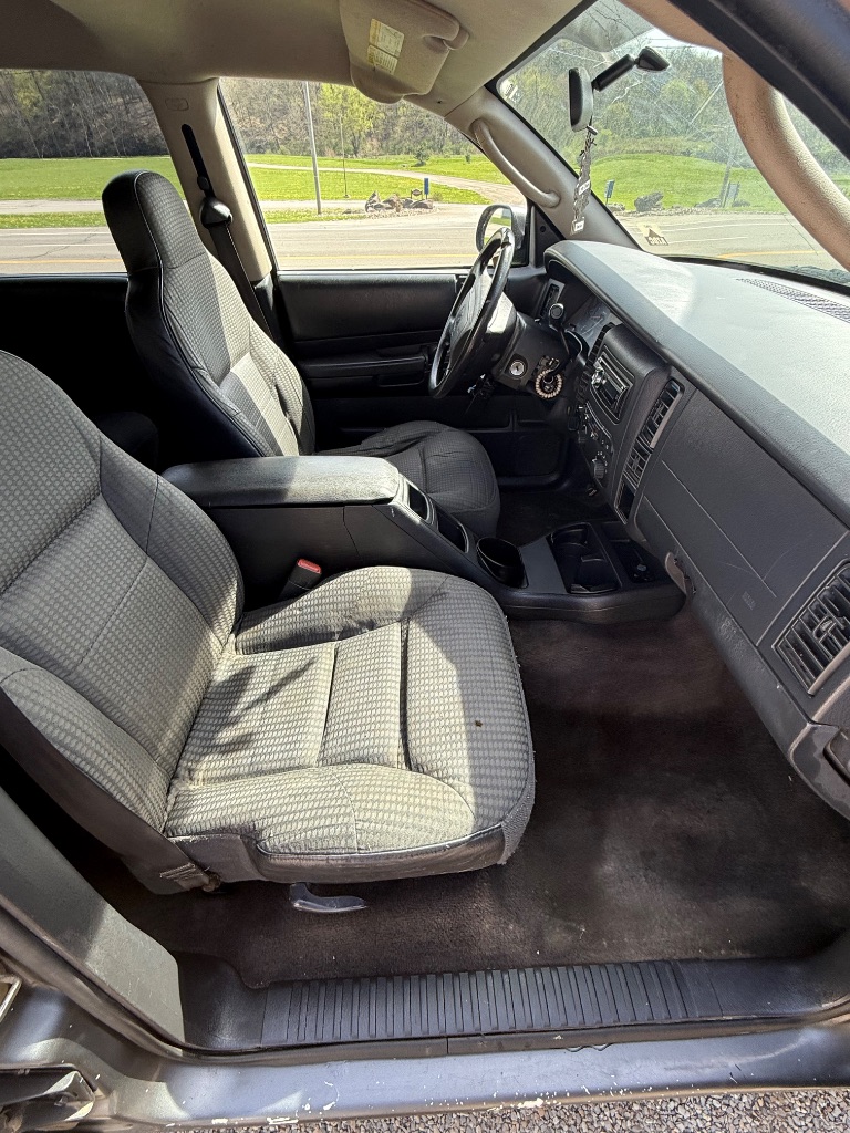 2002 Dodge Durango Sport photo