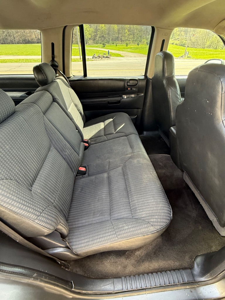 2002 Dodge Durango Sport photo