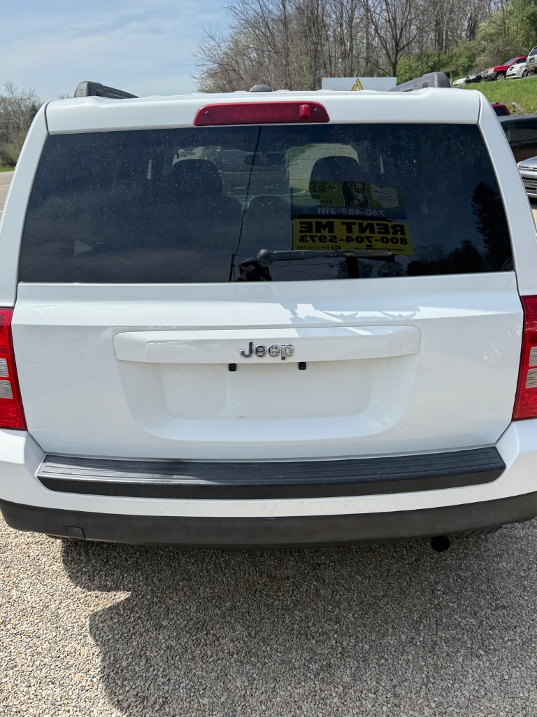 2016 Jeep Patriot Sport photo