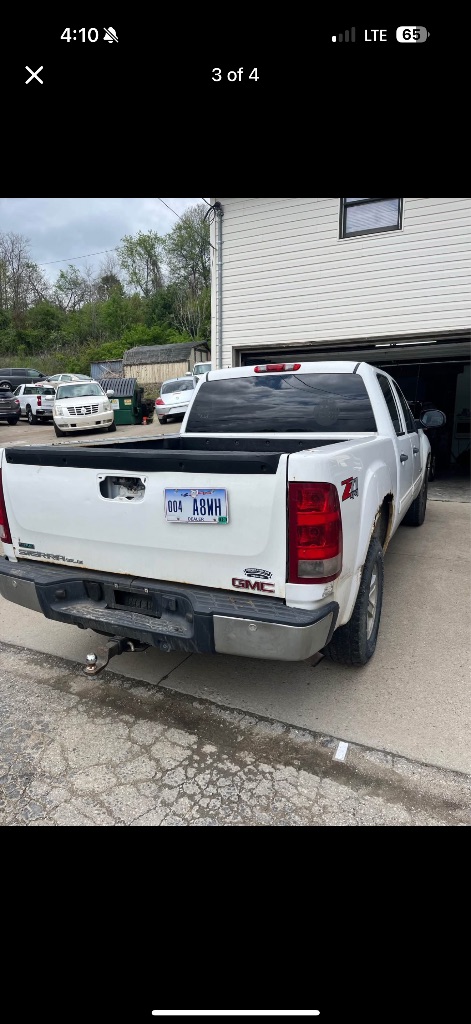 2009 GMC Sierra 1500 SLE photo