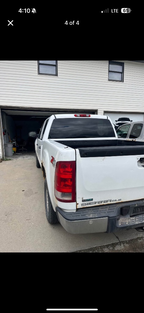 2009 GMC Sierra 1500 SLE photo