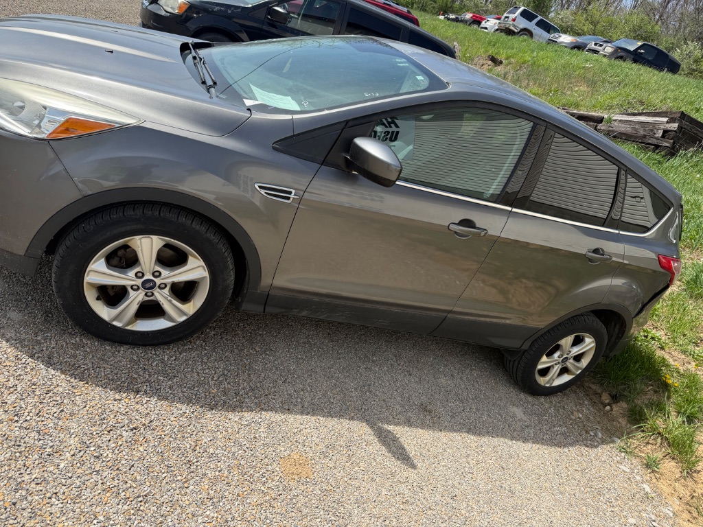 2014 Ford Escape SE photo