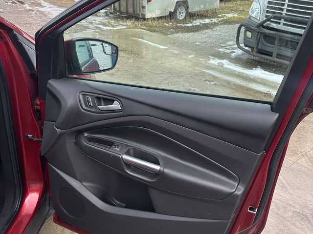2013 Ford Escape SE photo