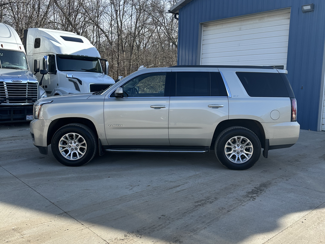 2016 GMC Yukon SLT photo