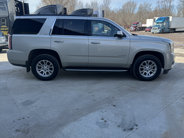 2016 GMC Yukon SLT photo